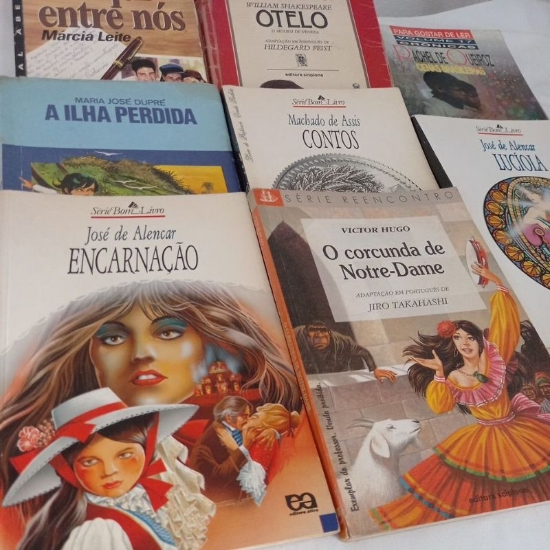 Desapego de livro Lucíola/Contos/Otelo/Encarnação/Aqui entre nós/Cenas Brasileira/A ilha perdida/corcunda de Notre Dame