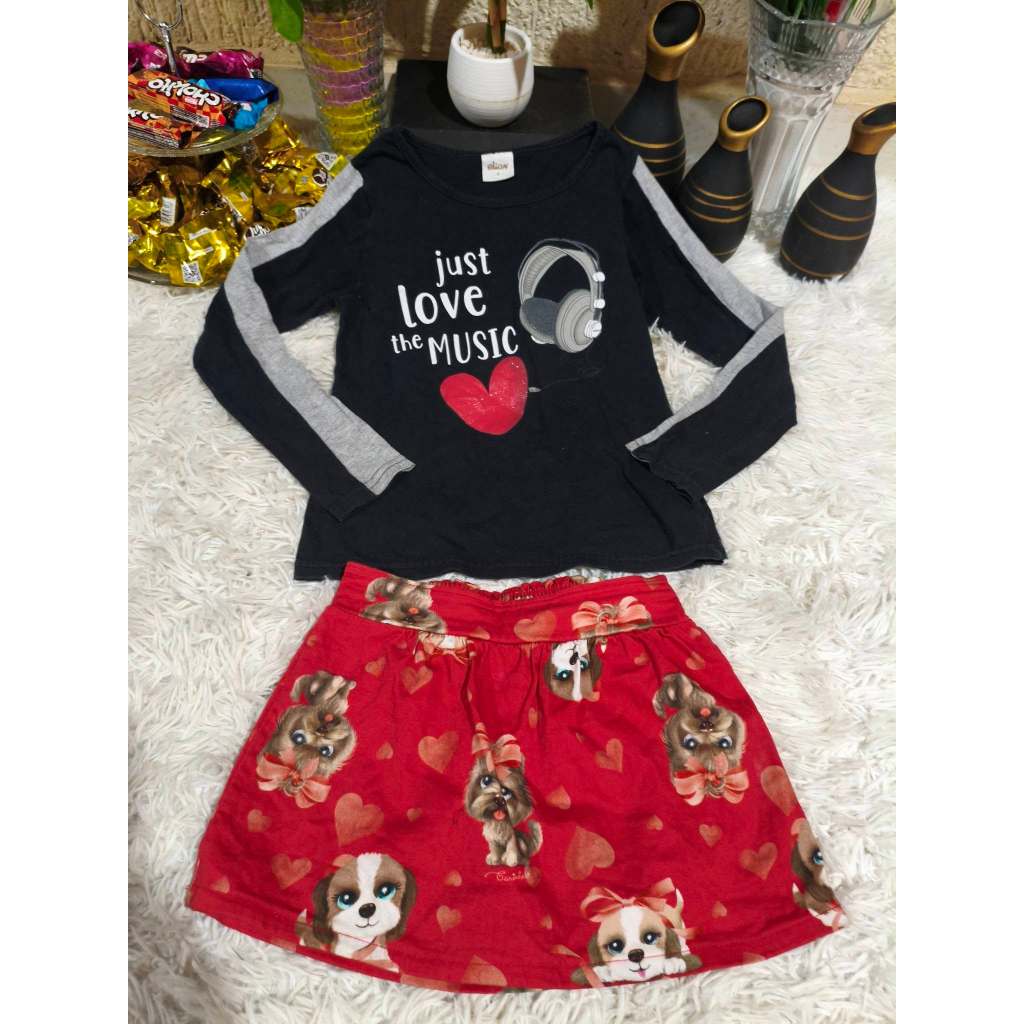 Conjunto Infantil Feminino, (Blusa Preta Ml, + Saia Vermelha Desenho), Tam: 8, Marca: Bauerbauer1977