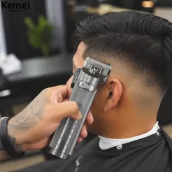 Máquina De Acabamento Detalhe Type Top 65 Máquina Corte Cabelo Barba Aparador TOP 65 Portátil Bivolt