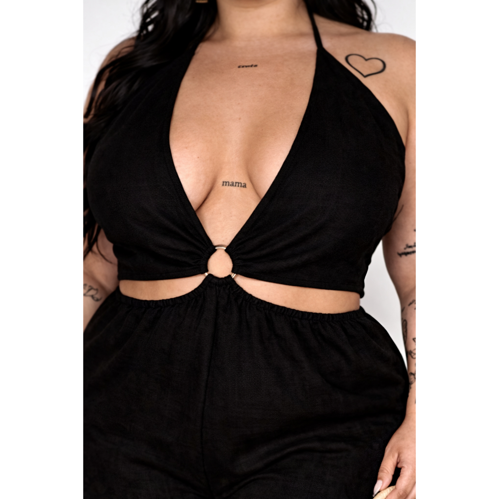 Macaquinho Plus Size Soltinho Short Alcinha Tiras Costas Verão
