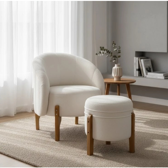 Poltrona Helena Estofado Tecido Bouclê Off Com Puff Incluso Brinde Modelo Orgânico Elegante Sala Estar Recepção