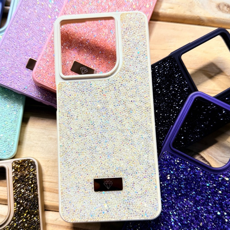 Capa Capinha para Motorola Moto G56 / Moto G15 / Moto G17 / Moto G75 Silicone Aveludada Premium com Pedras De Strass