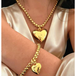 Colar Feminino Coração Duplo Banhado a Ouro 18K Luxo