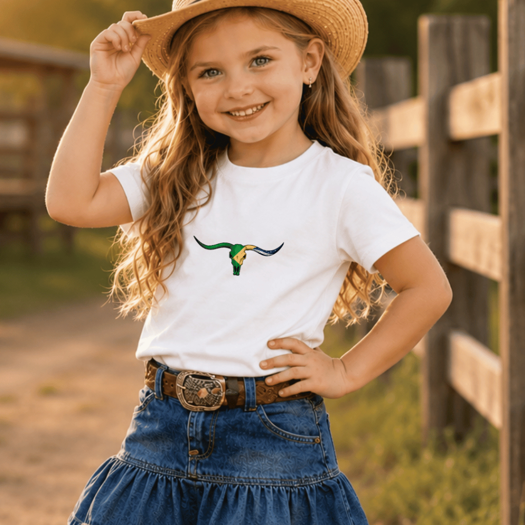 Camiseta Feminina Country Infantil 100% Algodão Estampada em DTF Boi com Bandeira do Brasil Torcida