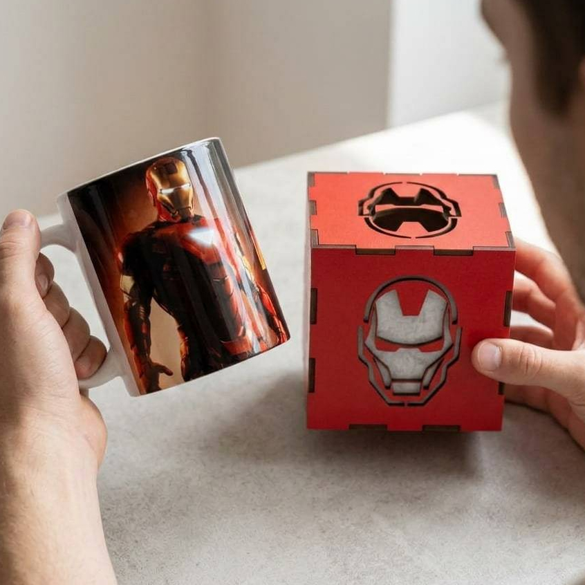 Caneca e Luminária do Homem de Ferro Iron Man para Decoração
