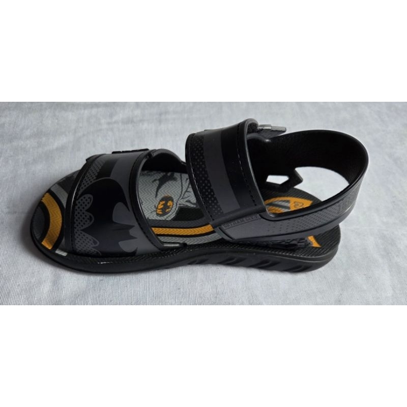 Sandália Infantil Menino Batman Grendene Kids Numeração 28 Papete Confortável Escolar