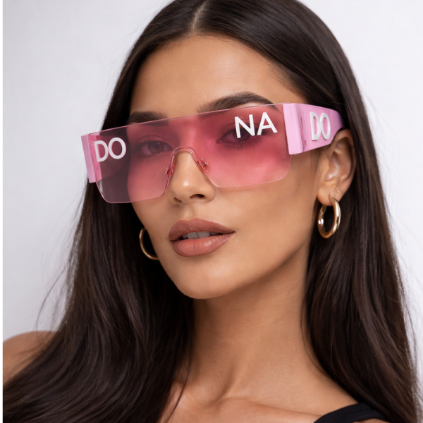 Óculos De Sol Unissex Letreiro Alto Relevo Quadrado Moda Blogueira Envio Imediato