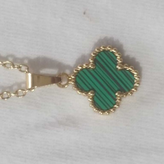 Colar trevo de quatro folhas, Cordão Trevo, Gargantilha trevo da sorte, Cordão trevo feminino, Corrente com pingente de