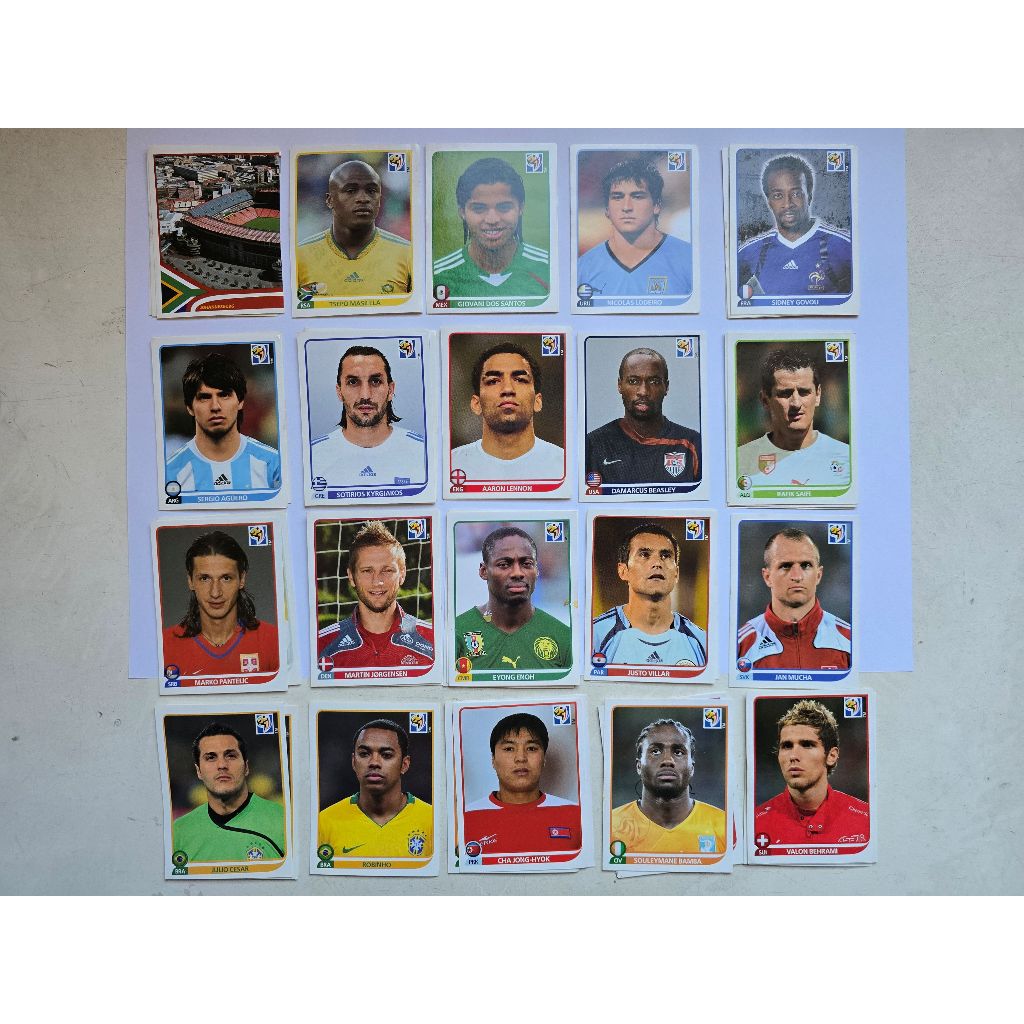 Lote de 5 Figurinhas do Álbum da Copa do Mundo 2010