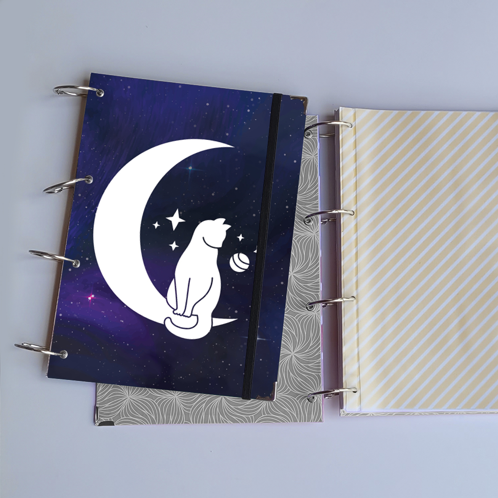 Caderno Argolado Gato na Lua (Capa e Argolas) Universitário Colegial A5 Fichário