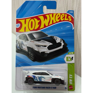 Carrinho Hot Wheels Ford Mustang Mach-E 1400 branco Serie HW EV 2026