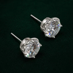 Brinco Redondo 10mm Moissanite Detalhe Infinito Prata 925 Brilho Intenso
