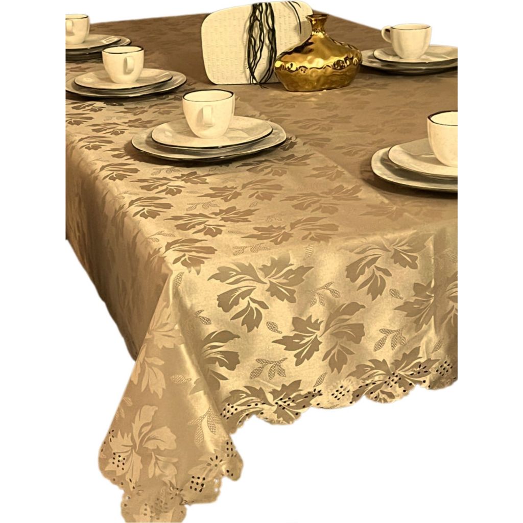 Oferta do Dia Toalha de Mesa 6 Lugares Retangular Luxo 2 MetrosTOALHA DE MESA RETANGULAR BUFFET 2,00M X 1,40M EM JACQUAR
