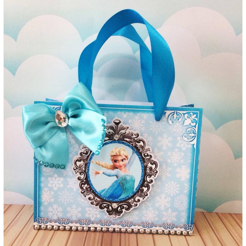 Kit com 10 Sacolinhas de Lembrancinhas Personalizadas - Frozen