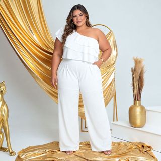 Macacão Pantalona Longo Plus Size Um Ombro só com Babados e Bolso Perfeito Feminino - Curtain