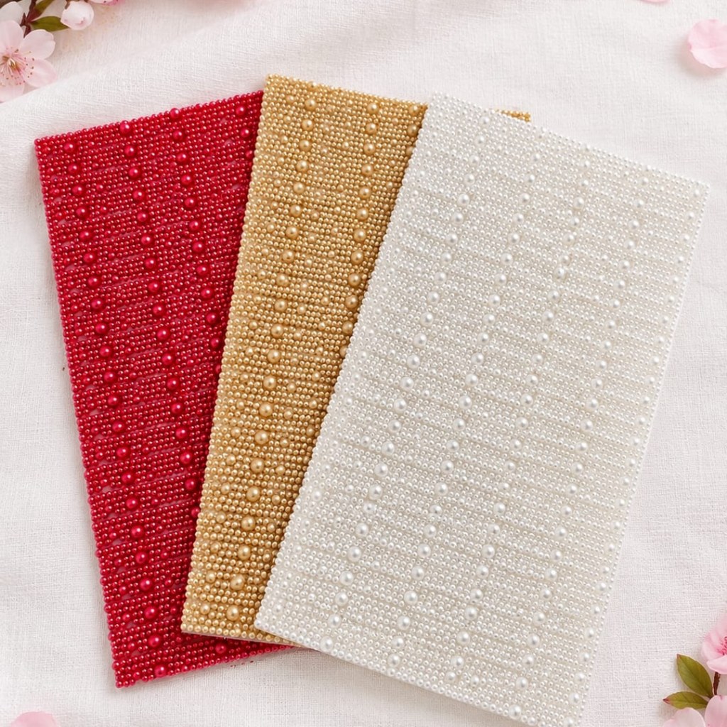 Manta de Pérolas e Stras para Laços, Tiaras e Artesanatos - Kit com 2 ou 5 Fileiras — imagem 2 de 2