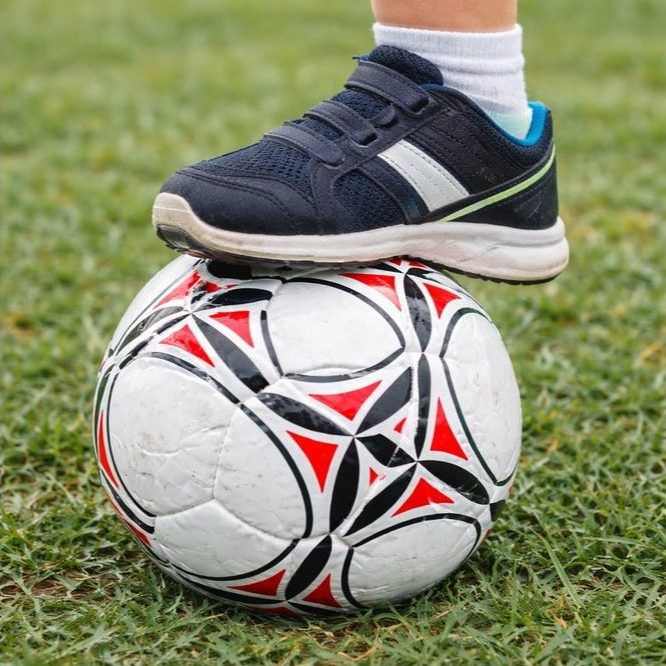 Bola Futebol  Fut Campo Infantil Vinil Macia  leve Inflável Criança 3+ Estampa  Sortida