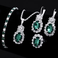 Conjunto colar + brinco + pulseira + anel verde esmeralda e prata. Kit pedraria luxuoso
