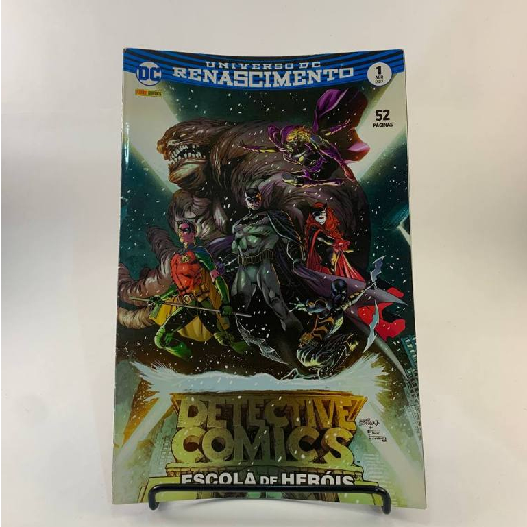 Kit Detective Comics Vol. 1 e Esquadrão Suicida Vol. 1 - Renascimento HQs Usadas DC Comics