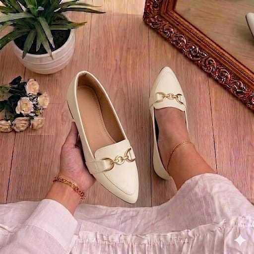 sapatilha feminina mocassim branco off bico fino sapato moda mocassins