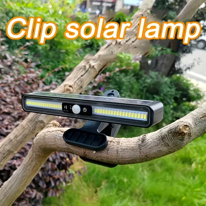 Luminária Solar LED Com Painel Solar e Sensor De Movimento