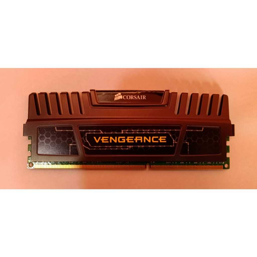 MEMÓRIA 4 GB - DDR3 - 1866 MHZ - CORSAIR  - DESKTOP - 14% DE DESCONTO