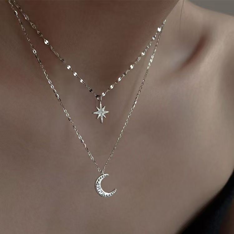 Colar Feminino Duplo Lua e Estrela Prata com Zircônia Delicado Elegante Bella Bijou Presente Fashion