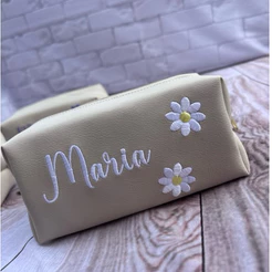 BOLSINHA MULTIFUNCIONAL/NECESSARIE PERSONALIZADA COM FLORES