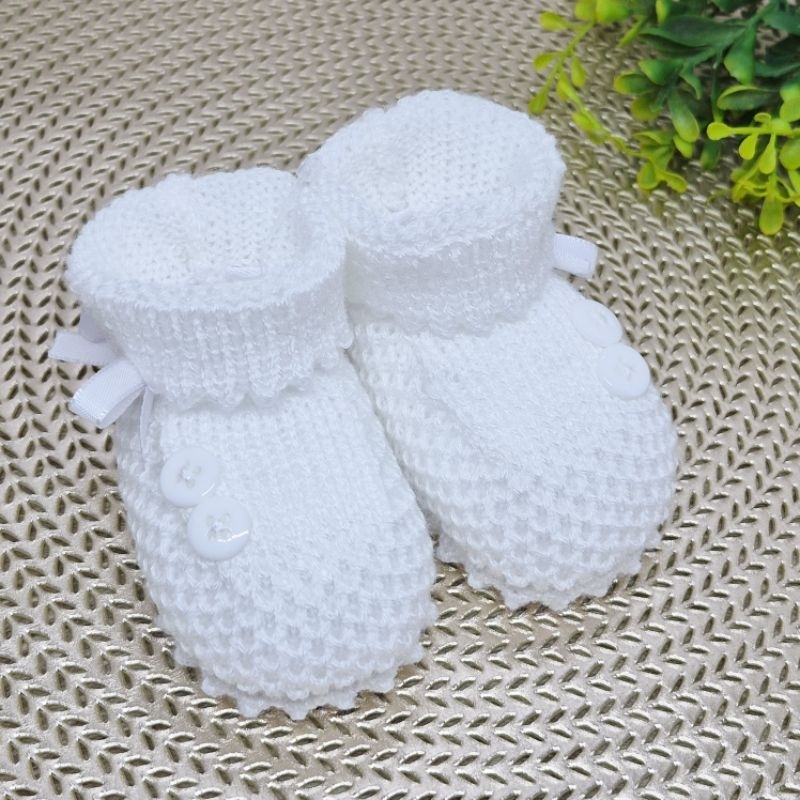 Botinha/sapatinho em tricô