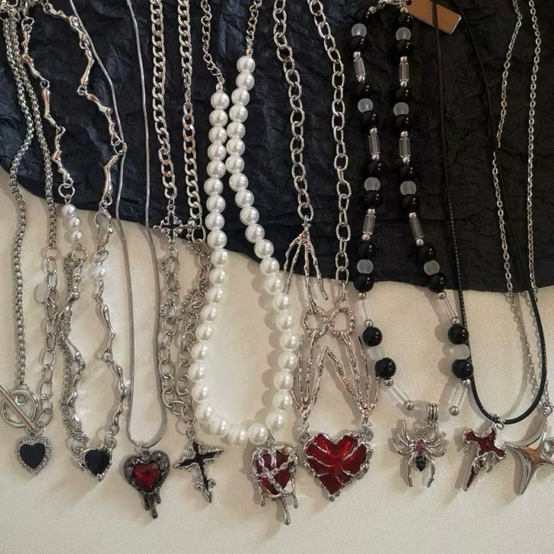 Colares Diversos Punk Y2K Aesthetic Nana Osaki Saturno Desapego Coquete Starcore Estrela Star Coreano Idols Brecho Soft
