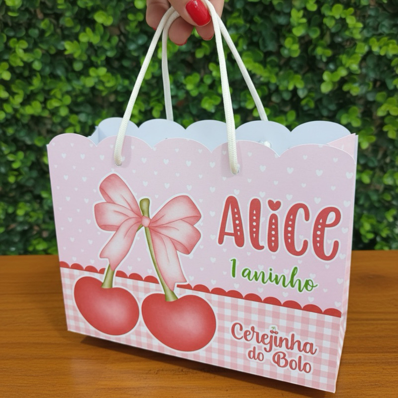 Sacolinha Personalizada Cerejinha | Lembrancinha Festa sacolinha Infantil Aniversário | Pegue e Monte