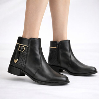 Bota Feminina De Couro Cano Baixo Palmilha Confortável Sola Borracha Detalhes Dourado Zíper Lateral