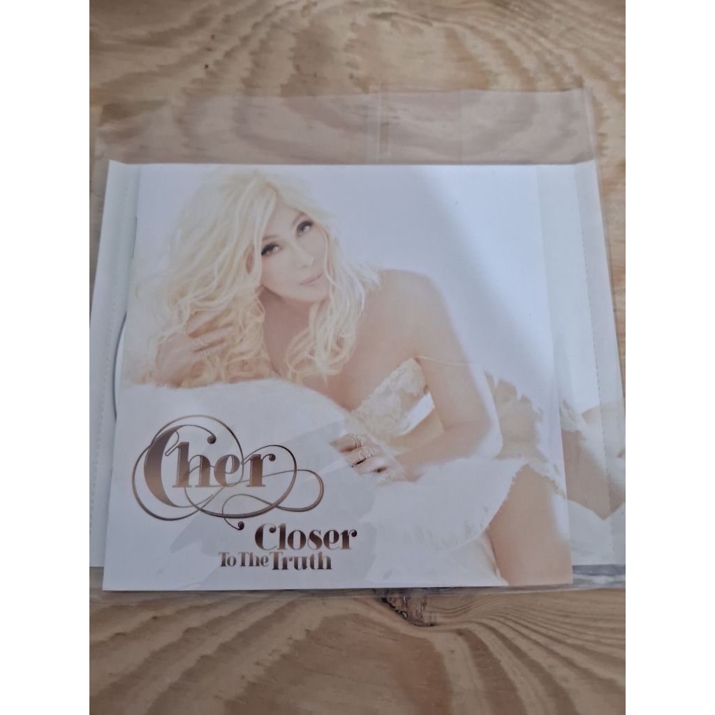 CD Cher - Closer to the truth