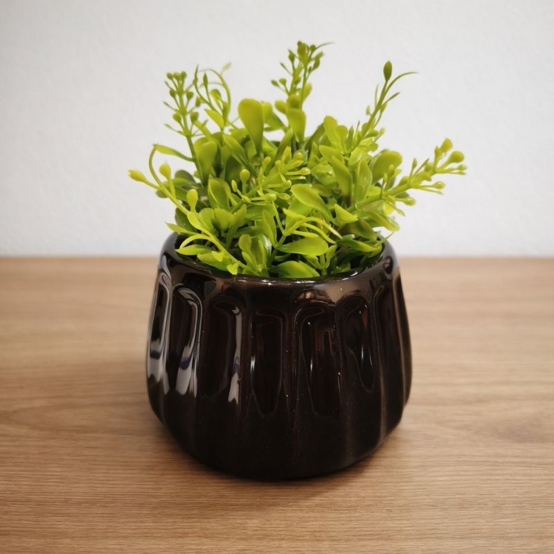 Vaso Cachepot Decorativo Cerâmica Preto com Planta Artificial Mesa Sala Escritório Luxo