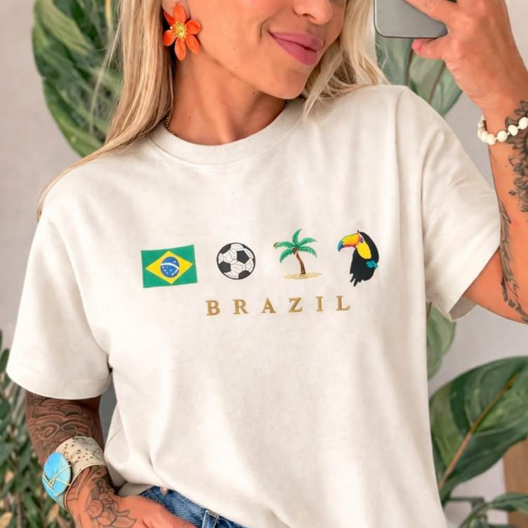 Camiseta Feminina Brasileira Brasil Bandeira Algodão Off White Casual Copa Viagem Confortável