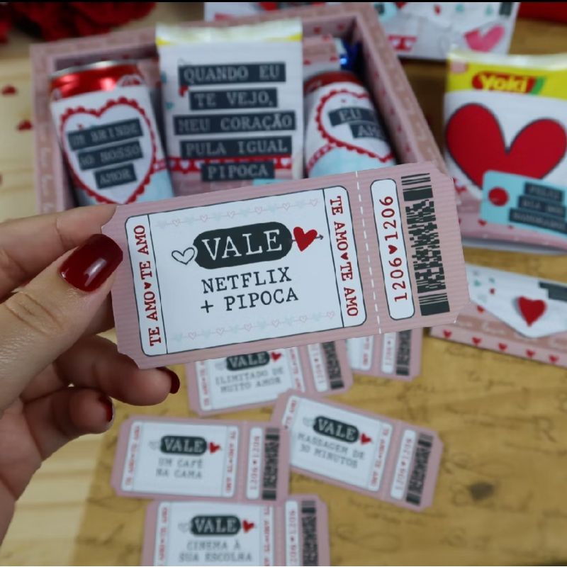 10 kit de 10 Vale do amor, tickets do amor, presente dia dos namorados.