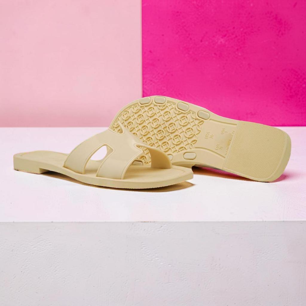 Chinelo Slide Feminino Leve em Micro Expandido, Fácil de Limpar - Achadinhos by mila