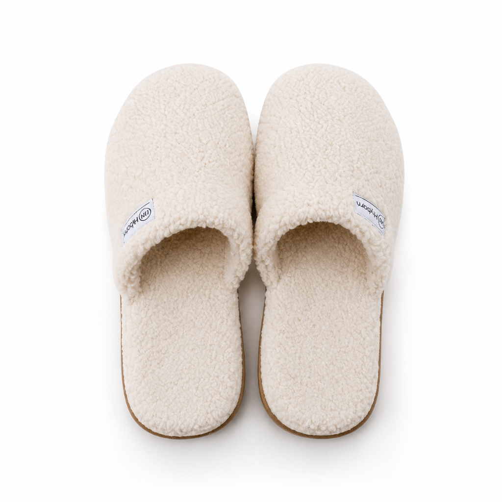 Pantufa Peluciada Confortável Adulto Infantil Quentinha Macia Antiderrapante