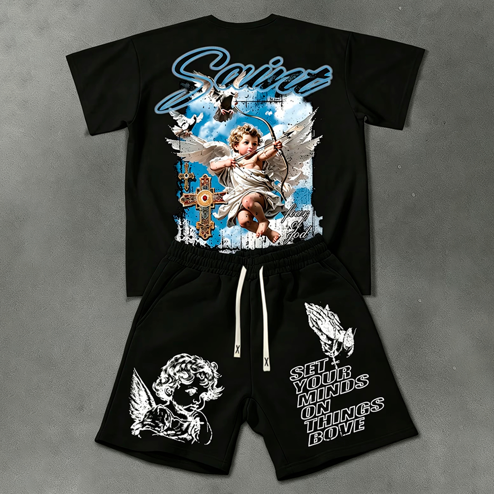 Conjunto Camiseta Oversized + Short Bermuda Moletom com Cordinha Angel Black Streetwear Gótico Y2k Unissex Estampado