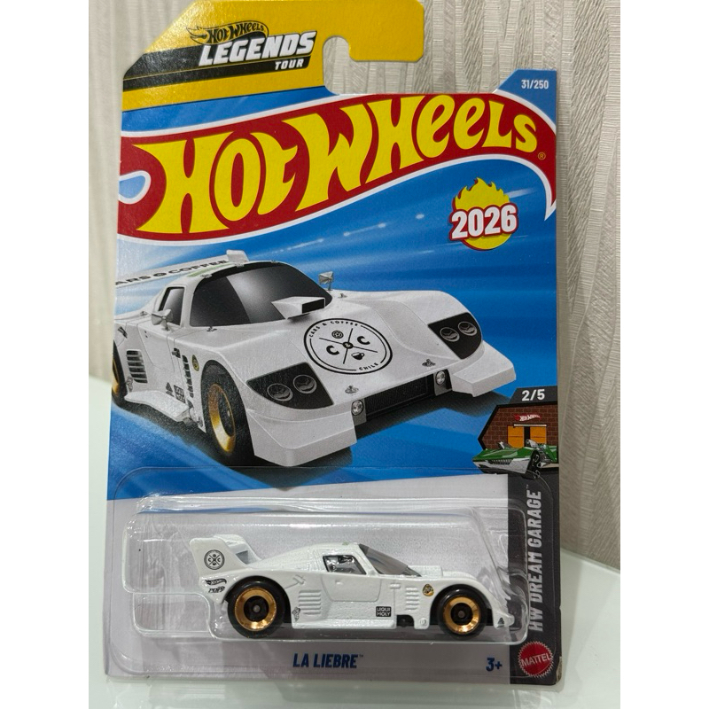 Carrinho Hot Wheels La Liebre branco Serie HW Dream Garage 2026