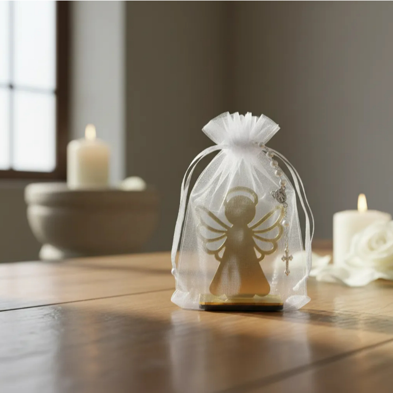 Kit 10 Lembrancinhas Anjo Acrílico Com Saquinho Organza + Terço Batizado Casamento Nascimento Lembrança D198