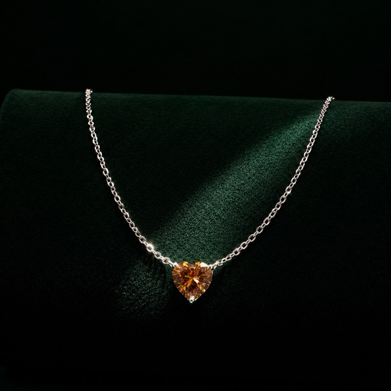Colar Moissanite Coração Marrom 6,6 mm Prata 925 Feminino e Elegante