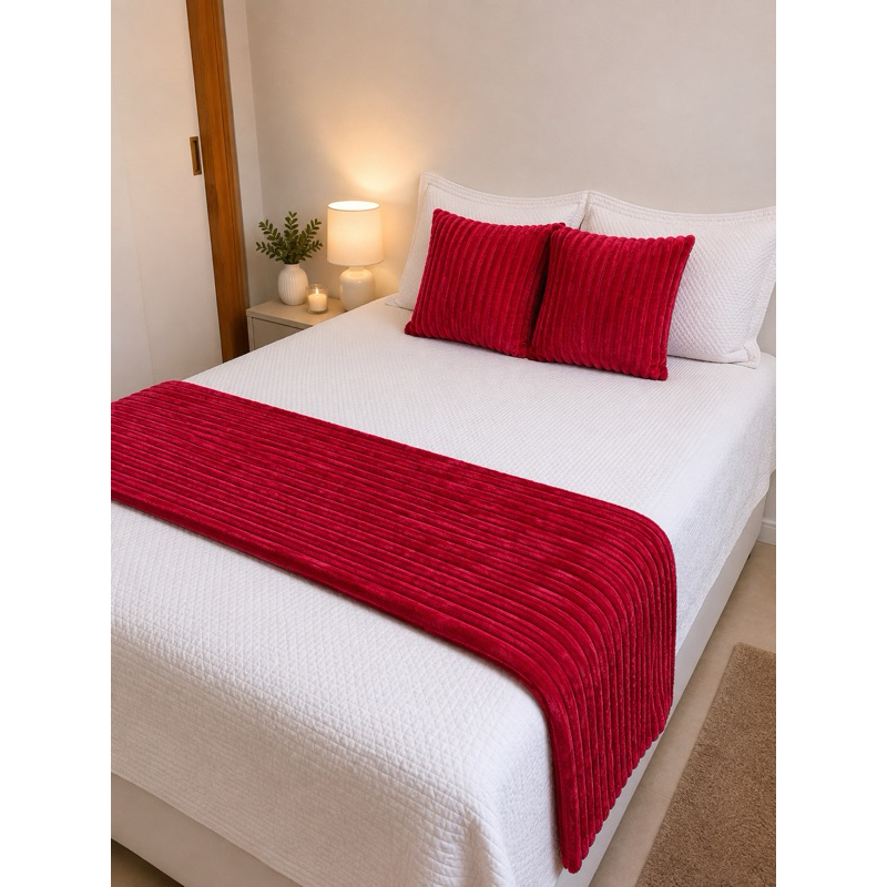 Kit 3 Peças Cama Posta 1 Peseira e 2 Capas de Almofada Decorativa Flannel trançado bem Elegante