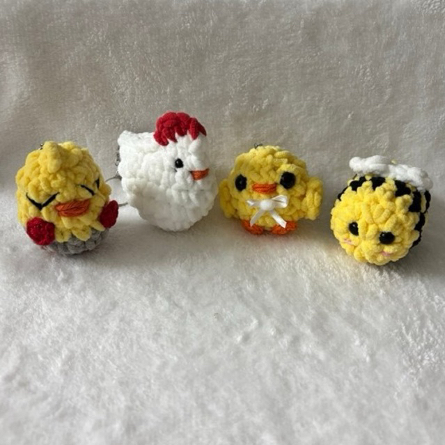 Chaveiro Bichinho Amigurumi Fio Pelúcia Fofinho Peludinho Macio Bolsa Mochila