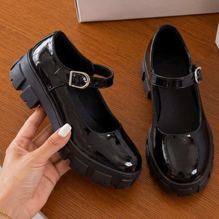 Sapato Mary Jane Feminino Salto Grosso Tratorado Sola Alta Fivela Ajustável Casual Moderno Fashion
