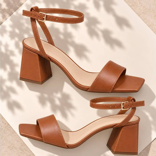 Sandalia Feminina Nova Bloco Confortável Elegante Tiras Blogueira Inspiraçao