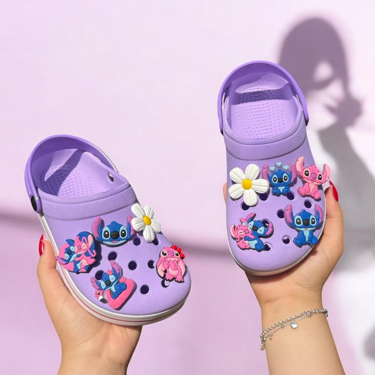 Babuche fachetado Infantil e Adulto + 5 Enfeites Stitch's Leve e Confórtavel