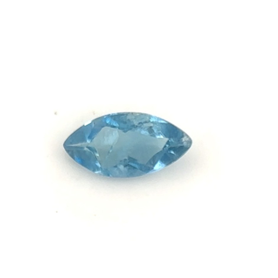 HLH23 - Agua Marinha - Navete - T. 6x3.0mm