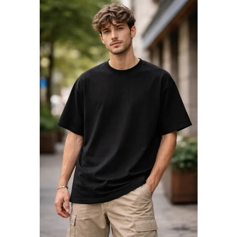 Camiseta Oversized Preta Unissex 100% Algodão Penteado 170g Streetwear Confortável com Caimento Amplo