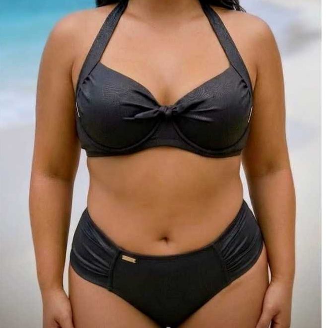 Biquini Preto Sirrê Acetinado Plus Size Feminino Com Bojo Aro Reforçado Moda Praia